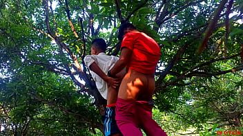 play Desi sexo hardcore jovem gay no lugar público | zm oficial