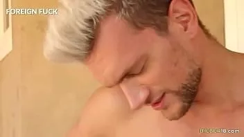 play Toneladas de paus com uma compilação de gozadas