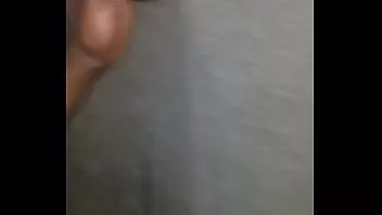 Jouer Gloryhole gémissant fort et bite dure cockring !!!