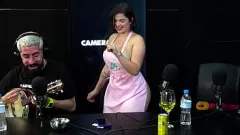 play لقد عادت Hot White Fairy وتم تجريدها من البودكاست