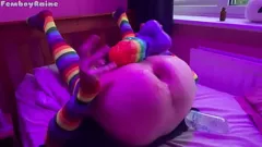play Slim Gay Twink Raine Mendapat Pantat Ketatnya Diisi dengan Monster Dildo