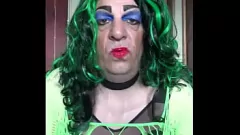 play Fantasia anal de Sissy crossdresser bissexual: encontro amador real