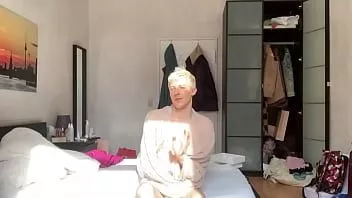 Abspielen Sissy ist immer hungrig nach rohen Schwänzen