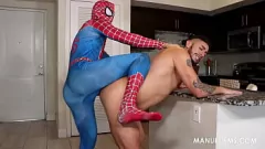 play Spiderman's Dirty Roleplay: Anal Fetish Fantasy at Manupfilms con Luis Logan e King Cuba