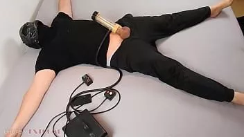 play Extreme Melkmaschine Blowjob - Venus 2000 Vakuumpumpe Kanten & Post Orgasmus streicheln Sexmaschine Freisprech-Abspritzen - Eier von unerbittlichen Masturbator trocken gesaugt