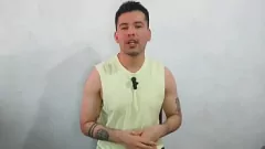 Putar Farmhouse Field Hand diam -diam mendapatkan pantat ketatnya kacau oleh peniknya yang tebal dan masif, kontol besar gay pedesaan!