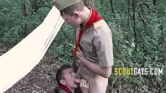 Putar Skandal Gay Scout: ENCOUNTER OUTDOOR BAREBOCK IN THE WOIDS - Ryan St Michael & Colton Fox