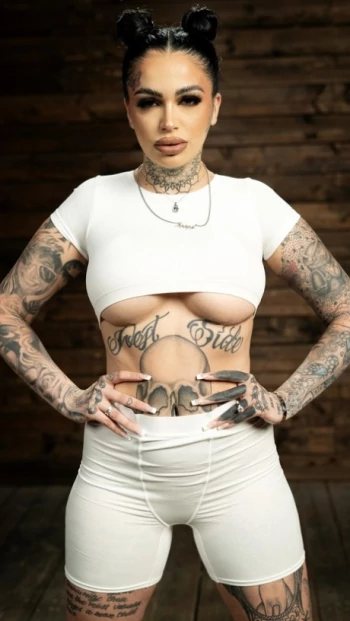 Porno Yıldızı Derek Kage Damian Night
